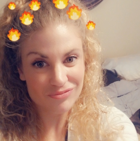 Meet your Posher, Laura - Picture 6 of 6